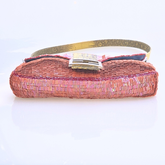 *SOLD**Fendi Baguette Sequins with Beaded Detail Vintage - Picture 6 of 14